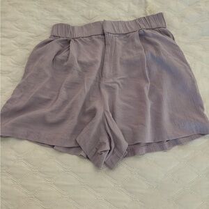 Zara Lilac High Waisted Crepe 3” Shorts Size M Ekastic Waist